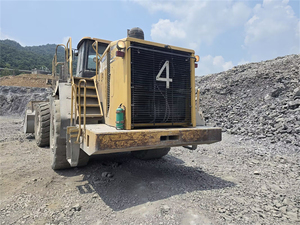 Chargeuse sur pneus Caterpillar 988H d'occasion avec peinture d'origine, réservoir de carburant de 712 L pour la manutention de matériaux en vrac dans les mines - Product Image 3