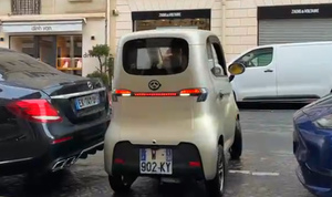 EEC Petite <span class=keywords><strong>voiture</strong></span> électrique bon marché 40 km/h 3 places 2 portes avec climatiseur <span class=keywords><strong>sans</strong></span> <span class=keywords><strong>permis</strong></span> de conduire - Product Image 6