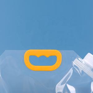 กระเป๋าหัดดื่มน้ำสำหรับเบียร์มีหูหิ้วทำจากพลาสติกแพ็กแบบกำหนดเอง - Product Image 2