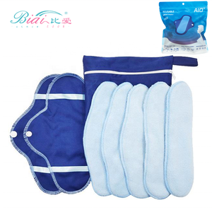 Juego de 8 Toallas Menstruales Reutilizables con Forro de Polar Lavable (7 Toallas + 1 Bolsa), Toallas Sanitarias Orgánicas para Incontinencia Femenina - Product Image 1