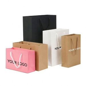 Bolsas de Compra Reciclables de Cartón Blanco con Impresión de Logotipo Personalizado al por Mayor para Ropa y Calcetines para Uso en Tiendas - Product Image 1