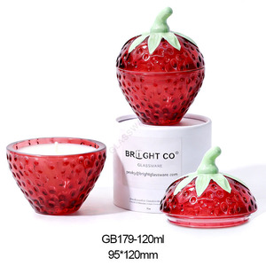 Wholesale Empty Strawberry Shaped Luxury Glass <strong>Candlestick</strong> <strong>Holder</strong> with Lid Eco-Friendly Heat Resistant Glass Candle Jars - Product Image 3