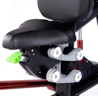 Machine Smith à charge par plaques avec rail guidé et siège réglable pour la musculation des dorsaux en position assise, usage commercial en salle de sport