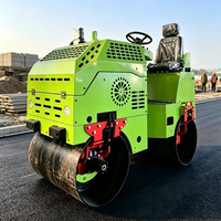 Compacte, vibrante, à double tambour en acier, avec transmission hydraulique ME150, fréquence de vibration 75Hz, pour le compactage de l'asphalte et du sol