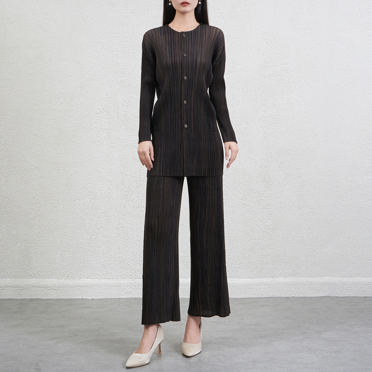 สีน้ำตาล