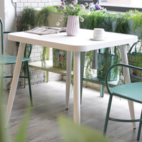 Vente en gros de mobilier d'extérieur confortable CDG table de patio carrée en métal table basse d'extérieur table et chaise de patio carrées