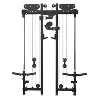 Machine multifonctionnelle de musculation avec barre de traction, rack à squats et système de câbles croisés, idéale pour la maison, le garage ou la salle de sport, équipement de fitness gain de place