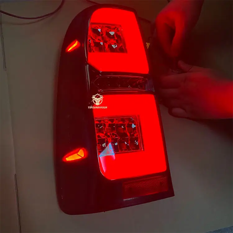 سيارة الذيل ضوء مع led لمبة خلفية لاقط غيرها من الملحقات ل 2012-2014 هايلكس فيجو 4x4