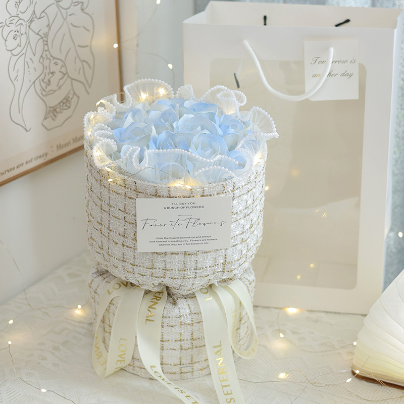 สีฟ้า#4 ชุด 11 ชิ้น - ถุงของขวัญพร้อมไฟวอร์มไลท์