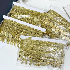 डिय कपड़े सहायक सोने की ब्रेडेड फीता 35 मिमी पोशाक शिल्प सजावटी त्रिकोण टास्सेल पत्ती डिजाइन टोपी फीता ट्रिम्स - Product Image 2