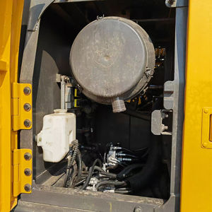 Excavatrice d'occasion Volvo EC240D modèle 2023 en bon état, moteur Hyundai d'origine, pompe, boîte de vitesses - Product Image 3