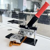 Machine manuelle carrée en aluminium de 63,5 mm pour la fabrication de badges, aimants de réfrigérateur et boutons DIY, production OEM - Septembre Sager
