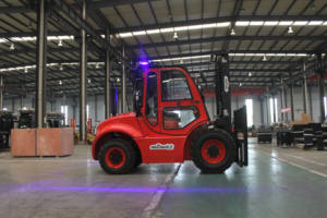 4wd מנוע דיזל מופעל משטח משטח קשה מלגזה - Product Image 4