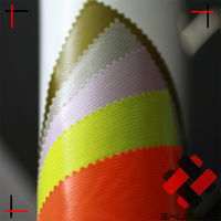 Tissu en nylon ripstop transparent 10D à mailles fines, ultra léger 28GSM, finition cirée pour doudoune et sac de couchage