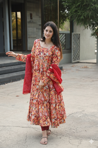 Conjunto de Kurta Anarkali con Estampado Floral de Rayón Premium para Mujer Unity Luxure con Dupatta de Chifón, Ropa Étnica Suave y Transpirable - Product Image 3