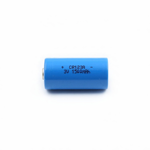 Batterie au <span class=keywords><strong>lithium</strong></span> non rechargeable <span class=keywords><strong>CR123A</strong></span> <span class=keywords><strong>3V</strong></span> 1500mAh CR17335 cellule de batterie Li-MnO2 - Product Image 1