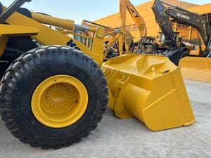 Cargadora de Ruedas Komatsu WA380 Usada, Carga Nominal de 5.5 Toneladas, Modelo 2020, Motor, Bomba y Componentes Principales en Buen Estado de Funcionamiento - Product Image 6