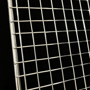 Grands plateaux de déshydratation en maille métallique en acier inoxydable SUS 304 de qualité alimentaire pour four, pour le séchage de gâteaux, de pains, et comme grille de refroidissement pour la cuisson du bœuf séché - Product Image 4