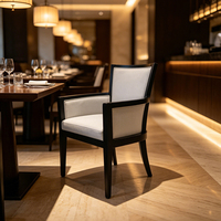 Fauteuil de salle à manger rembourré à cadre en bois pour hôtel, restaurant, café, villa, appartement haut de gamme – Confort et style