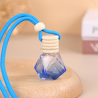 Diffuseur d'aromathérapie en verre triangulaire de haute qualité ZY Brand ZY-0010, modèle 8 ml, bouchon à vis, bouchon en bois, bouteilles avec impression sérigraphique