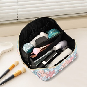 Pochette de maquillage personnalisée en microfibre avec fermeture éclair, imperméable, portable, pliable, grande, pour voyage, motif floral, sac cosmétique personnalisé avec logo - Product Image 5