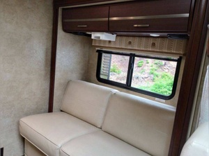 Autocaravana de Lujo Itasca Clase C Usada del 2013, Origen Dubái, Número OE Personalizado para Camping - Product Image 4