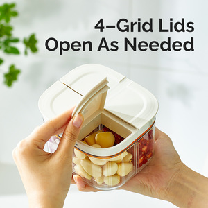 4 Grids Divided Transparent Plastic Spice Condiment Dispenser Veggies Spice Herbs Container Garlic Keepers with Independent <strong>Lids</strong>