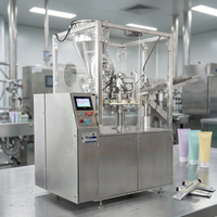 Machine de remplissage automatique de gel et de pâte chauffante et mélangeuse haute précision en SUS304 pour applications cosmétiques et chimiques