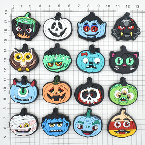 Cuentas de PVC con Forma Irregular de la Serie Calabaza de Halloween Más Vendidas de JC 2025, Cuentas de Dibujos Animados Quemadas para Manualidades, Accesorios para Bolígrafos con Cuentas - Product Image 2