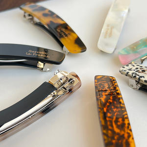 Barrette à cheveux en acétate français très tendance pour femmes et filles – Accessoire élégant et simple de grande taille - Product Image 4