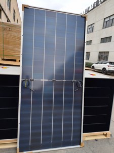 Panneau solaire <span class=keywords><strong>AIKO</strong></span> N-type 670W TOPCon, 680W, 690W, 670W, garantie 25 ans, vente en gros, prêt à être expédié depuis Mersin - Product Image 3