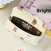 Pochette de maquillage en coton matelassé imprimé ours mignon avec logo personnalisé, style coréen, trousse de toilette de voyage pour femmes et filles