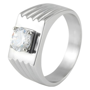 yunnique Women's <b>Titanium</b> Steel <b>Ring</b> With White Gemstone Prong Setting Geometric Design Gift Jewelry - Product Image 5