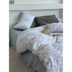 Juego de Ropa de Cama Coreano con Diseño de Gatos y Jardín Celestial, 60 Hilos, Satén de Algodón de Fibra Larga, Impresión Digital, 4 Piezas, para Uso Doméstico - Product Image 2