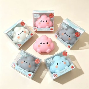 Nouveau jouet anti-stress en forme de nuage blanc mignon, simulation réaliste, rebond lent, jouet à presser - Product Image 1