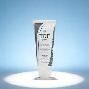 Crème TRF V21 avancée pour les procédures post-laser et cutanées : Formule multi-actions pour apaiser, hydrater, soigner les cicatrices et accélérer la régénération cutanée - Product Image 1