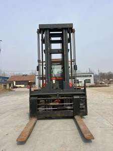 Montacargas Diésel de 15 y 16 Toneladas FD150 FD160 con Mástil de Elevación de 2 Etapas de 6 Metros para Carga y Descarga de Contenedores Vacíos en Puertos - Product Image 3