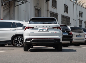 SKODA <span class=keywords><strong>KAROQ</strong></span> 2025 TSI280 TOP EDITION NUEVO COCHE GASOLINA 1,4 T 150HP L4 BARATO SUV LISTO PARA ENVIAR NUEVO SKODA <span class=keywords><strong>KAROQ</strong></span> - Product Image 6