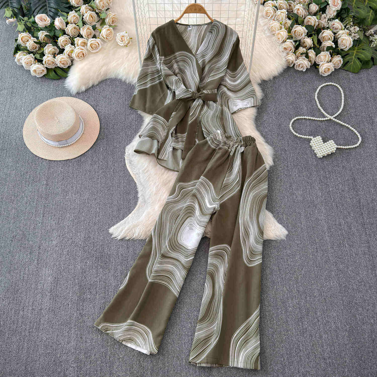 สีเขียว