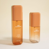 Nouvelle conception, couleur personnalisée, flacon pulvérisateur carré orange de 100 ml et 150 ml avec brume fine pour les voyages