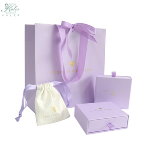 Sac cadeau en papier violet de luxe avec impression dorée de haute qualité, nouveau design, emballage personnalisé - Product Image 4