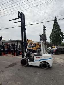 Prix réduit Chariot élévateur diesel d'occasion 3 tonnes TCM FD25T3 Haute efficacité Fabriqué au Japon Manutention de matériaux d'entrepôt à vendre - Product Image 2