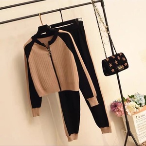 <span class=keywords><strong>Tuta</strong></span> da donna alla moda maglione lavorato a maglia calda donna autunno donna cardigan 2 pezzi Set donna <span class=keywords><strong>elegante</strong></span> <span class=keywords><strong>tuta</strong></span> da ginnastica - Product Image 3