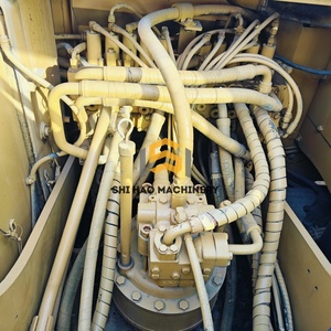 Excavatrice d'occasion CAT320D2 de 20 tonnes abordable pour les projets de construction intensifs - Product Image 5