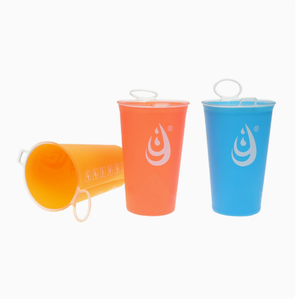 Gobelet d'eau pliable portable 200 ml avec logo personnalisé, couleur noir et rouge, pour courses, trail running, gobelet souple en TPU - Product Image 4