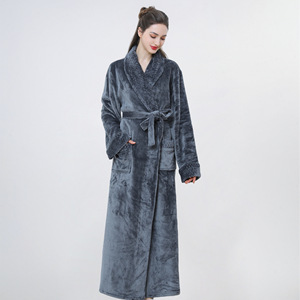 Accappatoio di flanella donna europeo americano spesso <span class=keywords><strong>camicia</strong></span> <span class=keywords><strong>da</strong></span> <span class=keywords><strong>notte</strong></span> lunga per l'autunno inverno modello solido - Product Image 2