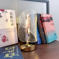 Lampe de table LED moderne en plastique AB avec batterie rechargeable DC 5V, contrôle par interrupteur, intensité réglable - Petite taille pour salon