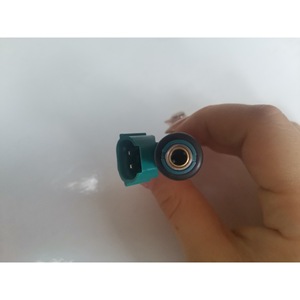 Inyector de Combustible 23250-B2010 23209-B2010 Para Toyota Daihatsu - Product Image 3