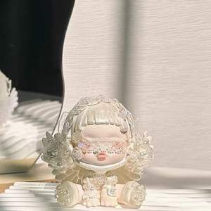 Diffuseur Pierre Parfum Voiture Voiture Longue Durée Maison Net Rouge Ange Poupée À L'intérieur De La Tuyère Décoration Parfum Décoration - Product Image 1