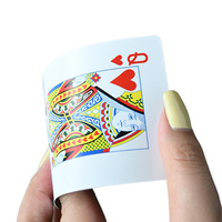 Impression de cartes à jouer classiques écologiques durables en papier recyclable de luxe 54 cartes à jouer avec logo personnalisé sur le devant et le dos